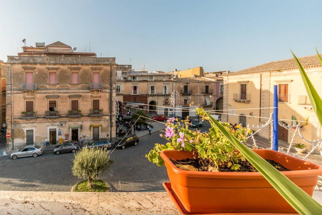 Hotel Experience Il Paesino à Licodia Eubea Extérieur photo