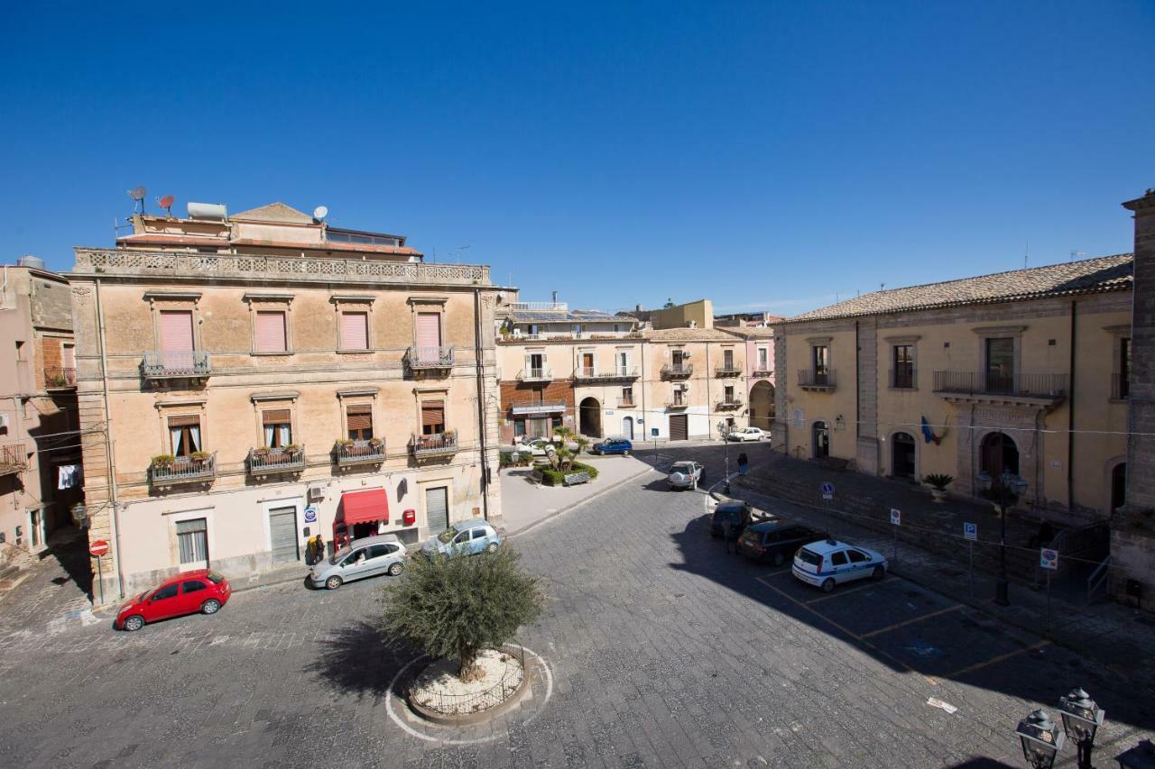 Hotel Experience Il Paesino à Licodia Eubea Extérieur photo